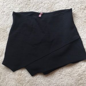 Girls L skort